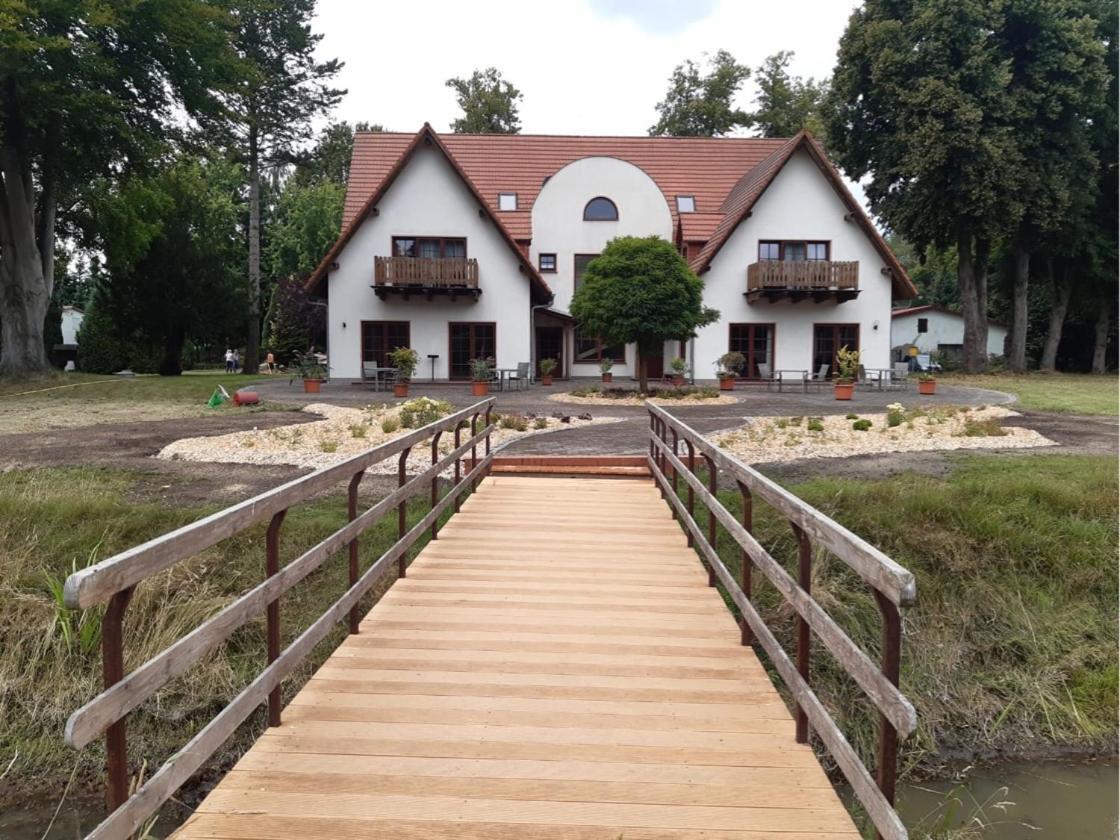 An Der Gaertnerei Bed & Breakfast Dömitz Eksteriør bilde